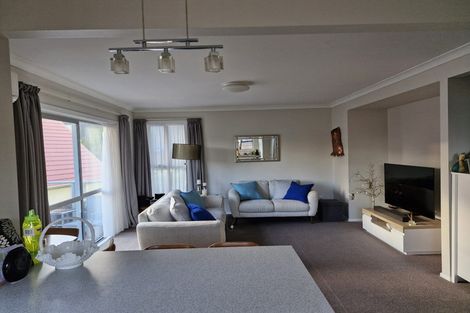Photo of property in 3/21 Bloomfield Terrace, Hutt Central, Lower Hutt, 5010