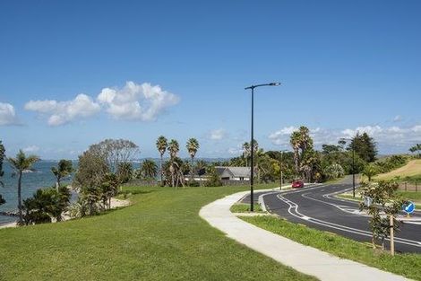 Photo of property in 20 Treloar Crescent, Hobsonville, Auckland, 0616