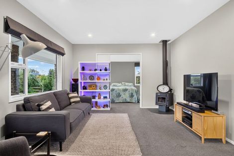 Photo of property in 101 Mount Albion Rise, Taupaki, Henderson, 0782