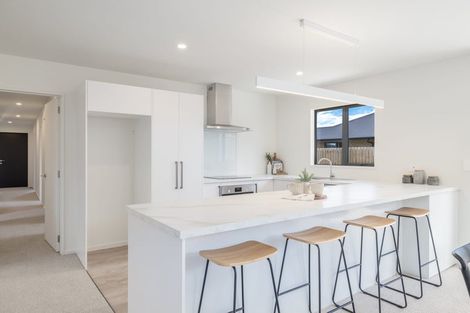 Photo of property in 12 Kura Lane, Aranui, Christchurch, 8061