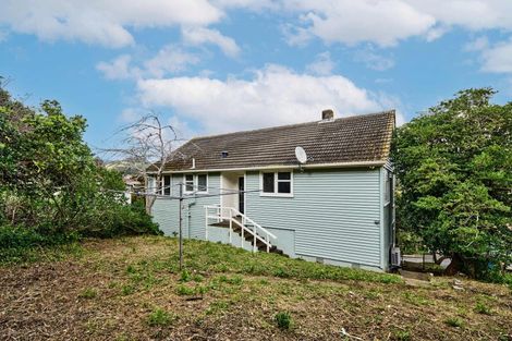 Photo of property in 14 Gloucester Street, Cannons Creek, Porirua, 5024