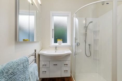 Photo of property in 5 Meadows Avenue, Waiwhetu, Lower Hutt, 5010