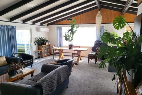 Photo of property in 2 Keene Place, Omarama, 9412