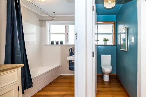 Photo of property in 30 Parakai Street, Paraparaumu, 5032