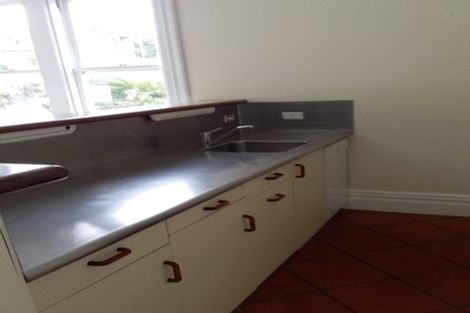 Photo of property in 253 The Terrace, Te Aro, Wellington, 6011