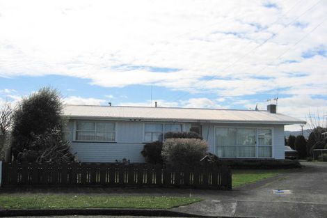 Photo of property in 18 Mersey Street, Levin, 5510