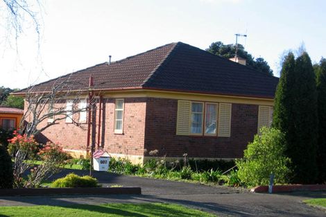 Photo of property in 121 Savage Crescent, West End, Palmerston North, 4412