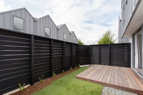 Photo of property in 31 Oxley Avenue, St Albans, Christchurch, 8014