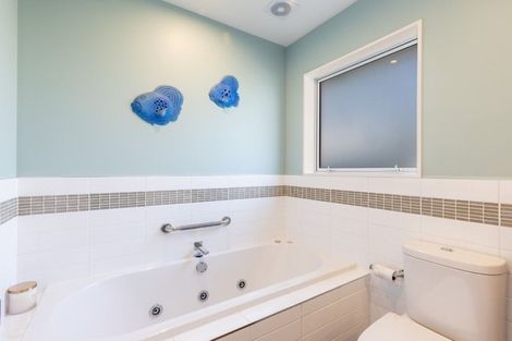 Photo of property in 21 Shrewsbury Street, Merivale, Christchurch, 8014