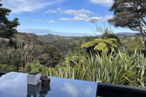 Photo of property in 1074 Scenic Drive North, Swanson, Auckland, 0816