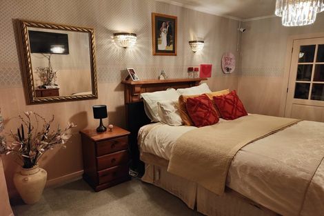 Photo of property in 53 William Street, Petone, Lower Hutt, 5012