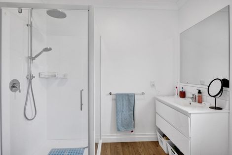 Photo of property in 297 Radnor Road, Midhirst, Stratford, 4394