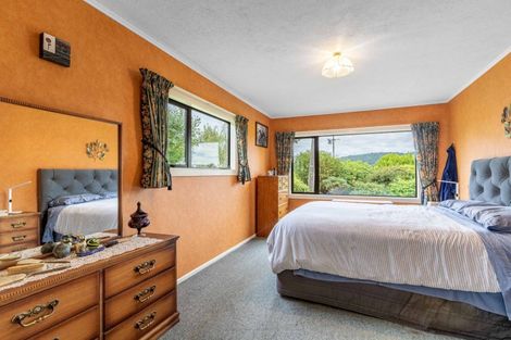 Photo of property in 35 Crowe Road, Springhills, Winton, 9781