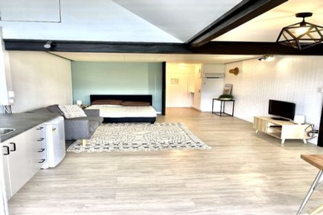 Photo of property in 3 Burnby Place, Te Anau, 9679