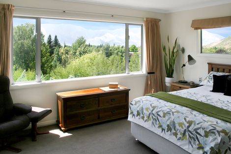 Photo of property in 22a Sutherland Road, Omarama, 9412