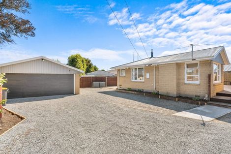 Photo of property in 15 Ebony Street, Bishopdale, Christchurch, 8053