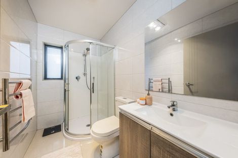 Photo of property in 95b Maplesden Drive, Clendon Park, Auckland, 2103