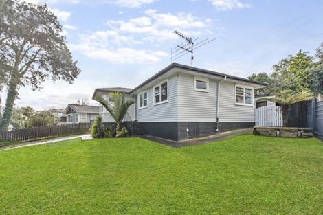 Photo of property in 24 Hobart Crescent, Wattle Downs, Auckland, 2103