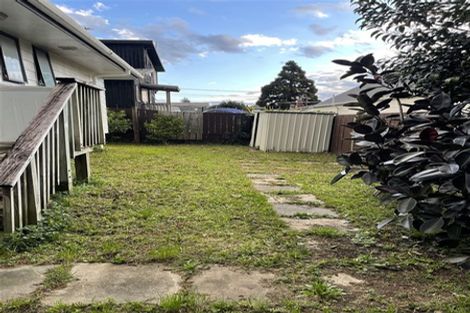 Photo of property in 93a Henderson Valley Road, Henderson, Auckland, 0612
