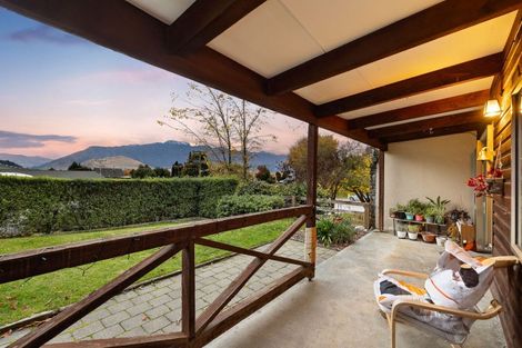 Photo of property in 4a Avalon Crescent, Fernhill, Queenstown, 9300
