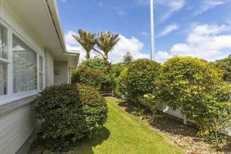 Photo of property in 51 Laings Road, Hutt Central, Lower Hutt, 5010