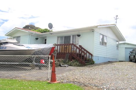 Photo of property in 2 Quintal Place, Papatoetoe, Auckland, 2025