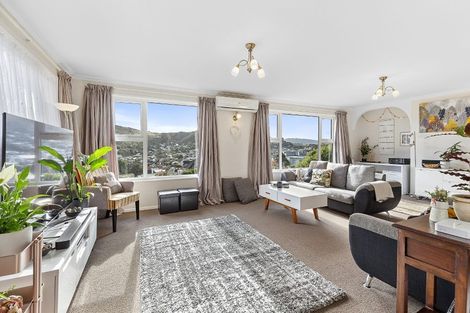 Photo of property in 4 Laidlaw Way, Karori, Wellington, 6012