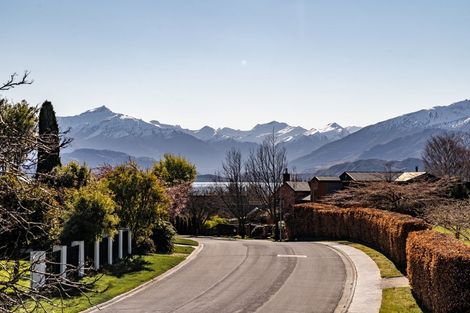 Photo of property in 127 Hunter Crescent, Wanaka, 9305