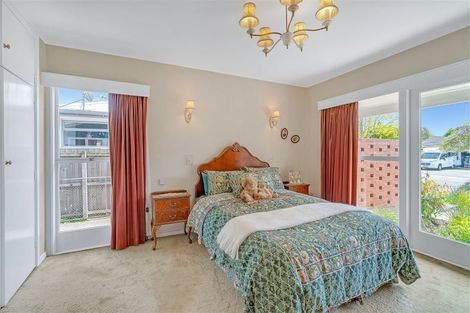 Photo of property in 11 Tuirau Place, Ilam, Christchurch, 8041