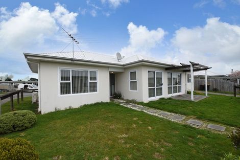 Photo of property in 82 Lothian Crescent, Strathern, Invercargill, 9812