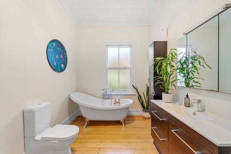 Photo of property in 1243 Whangaparaoa Road, Gulf Harbour, Whangaparaoa, 0930