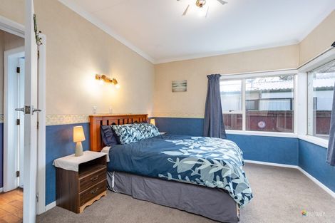 Photo of property in 17 Murray Street, Wallaceville, Upper Hutt, 5018