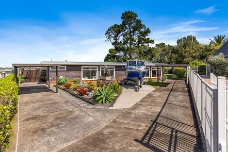 Photo of property in 9 Susanne Place, Pakuranga, Auckland, 2010