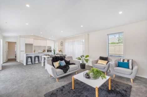 Photo of property in 6b Minchin Crescent, St Andrews, Hamilton, 3200