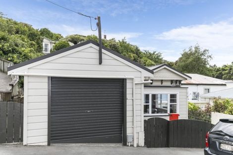 Photo of property in 4 Reuben Avenue, Brooklyn, Wellington, 6021