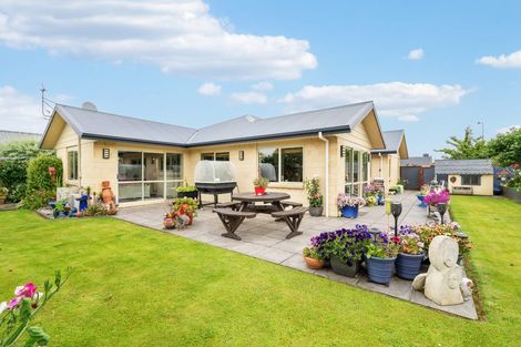 Photo of property in 22 Hoffman Court, Waikiwi, Invercargill, 9810