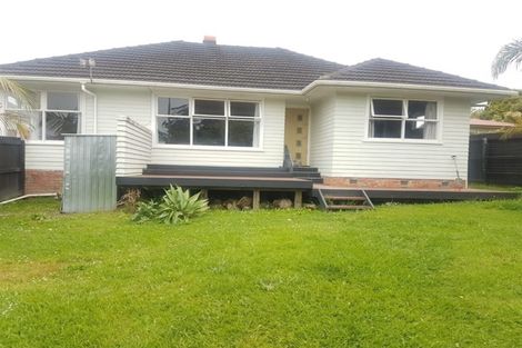 Photo of property in 98 Barrys Road, Glendene, Auckland, 0602