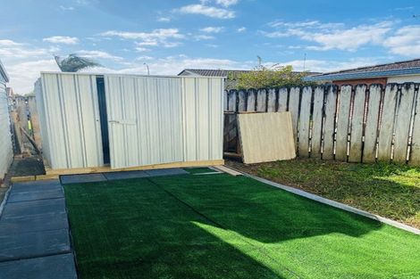 Photo of property in 82 Sykes Road, Weymouth, Auckland, 2103