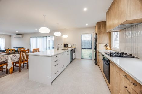 Photo of property in 72 Maanihi Drive, Rototuna North, Hamilton, 3210