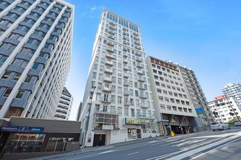 Photo of property in Terrace Heights Apartments, 13d/163 The Terrace, Wellington Central, Wellington, 6011