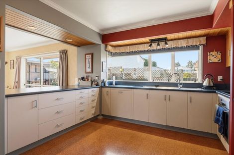 Photo of property in 16 Ngaparaoa Drive, Maketu, Te Puke, 3189