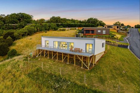 Photo of property in 14 Totara Drive, Duvauchelle, 7581