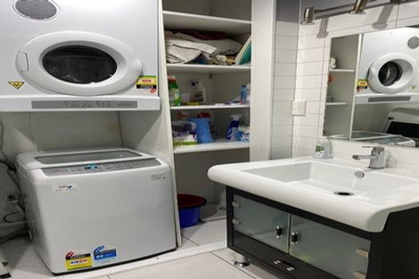 Photo of property in 6/8d Lipman Street, Mount Victoria, Wellington, 6011