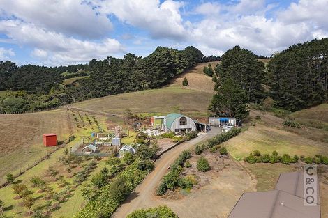 Photo of property in 231 Taiapa Road, Muriwai, Waimauku, 0881