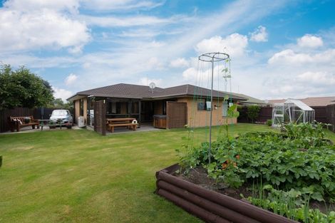 Photo of property in 21 Peebles Drive, Hei Hei, Christchurch, 8042