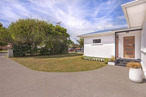 Photo of property in 82 Atkinson Street, Mangapapa, Gisborne, 4010