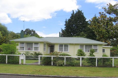 Photo of property in 9 Leese Street, Taumarunui, 3920