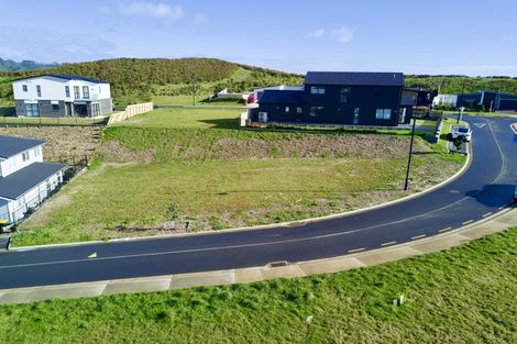 Photo of property in 4 Te Arapito Close, Aotea, 5024