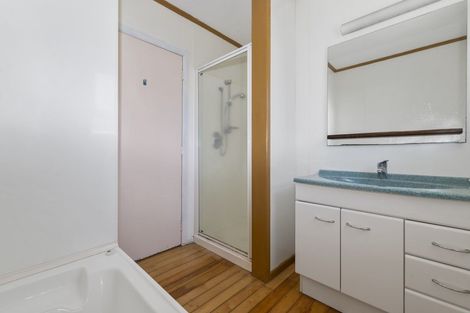 Photo of property in 37 Rutland Street, Utuhina, Rotorua, 3015