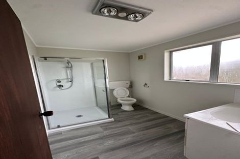 Photo of property in 1 Himalaya Crescent, Lynfield, Auckland, 1042